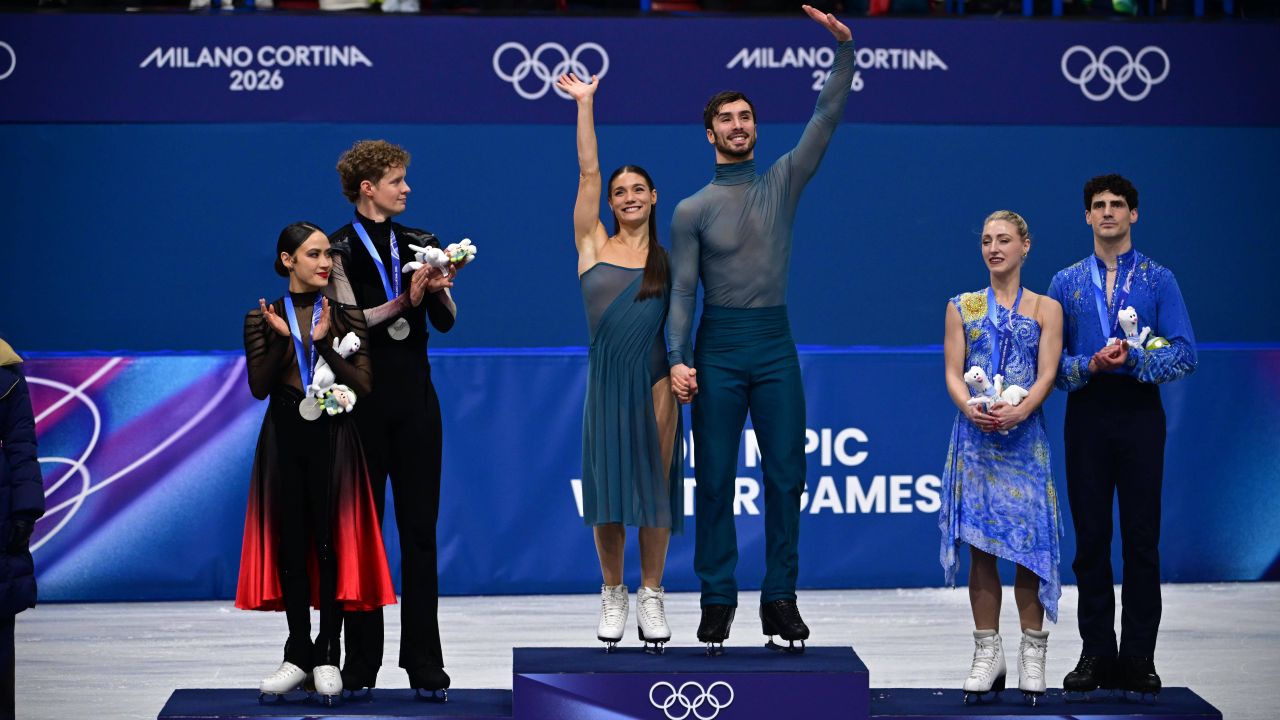 Reacția furioasă a americanilor după aurul Franței la patinaj: controversă în cuplu.