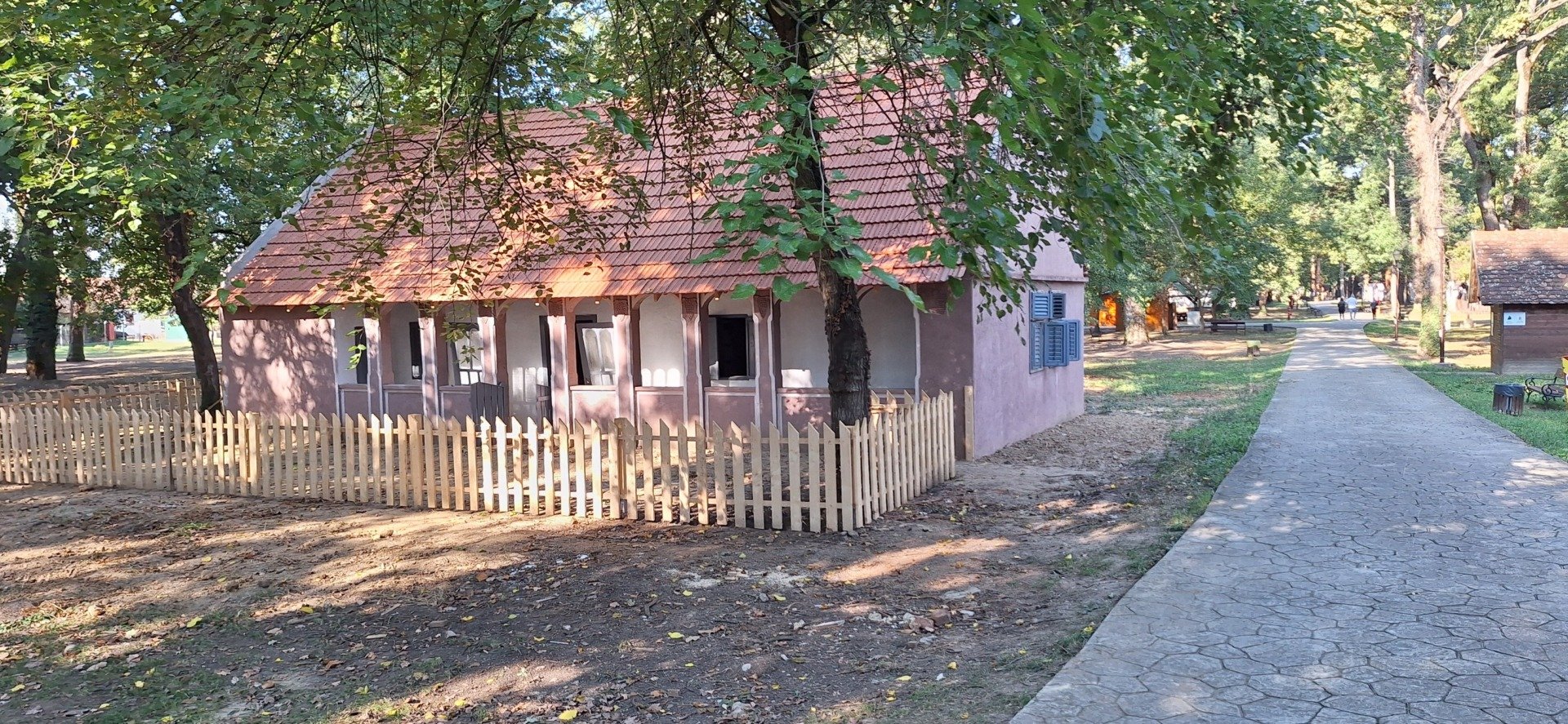 Angajați ai Muzeului Satului Bănățean, acuzări de bullying și petiție la Ministerul Culturii