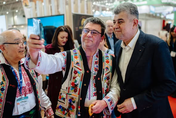 marcel-ciolacu-targ-de-turism.jpg - PressHub24
