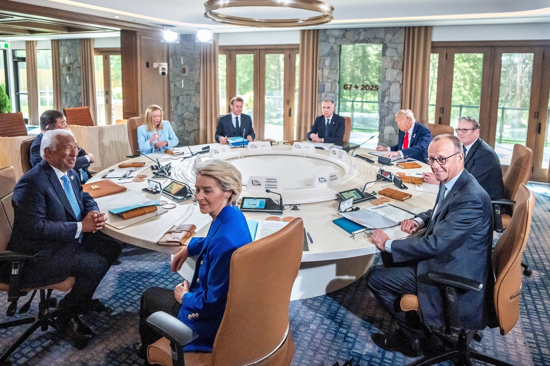 Europa începe să reducă dependența de SUA, arată analizele recente