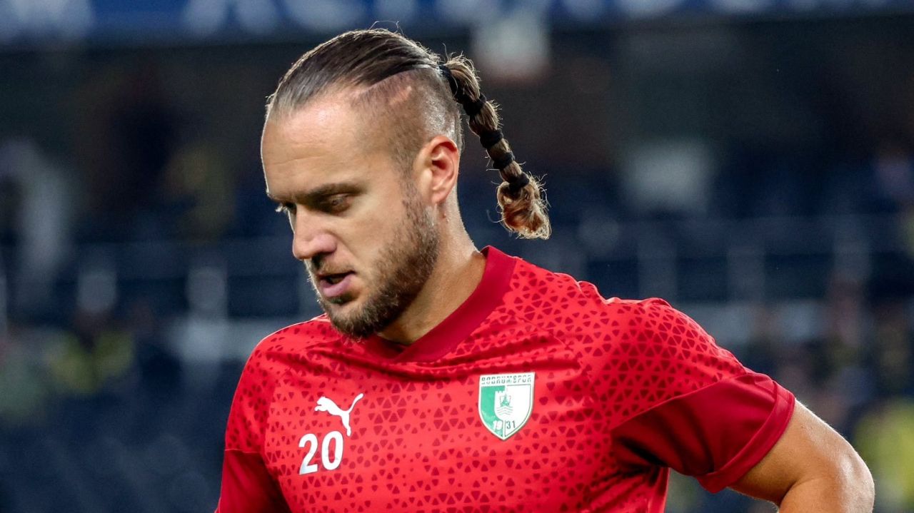 George Pușcaș, umilit în Italia, rămâne fără echipă după despărțire.