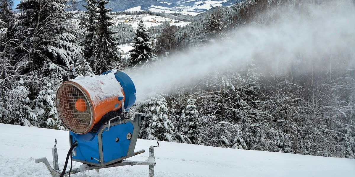 schiuri-zapada-tun-de-zapada-zapada-artificiala.jpeg - PressHub24