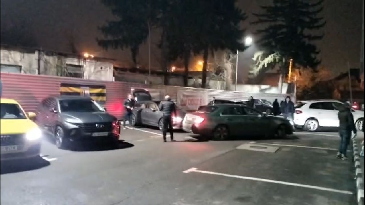 Radu Petrescu, întâlnire cu piteștenii în parcarea de la „Ilie Oană”