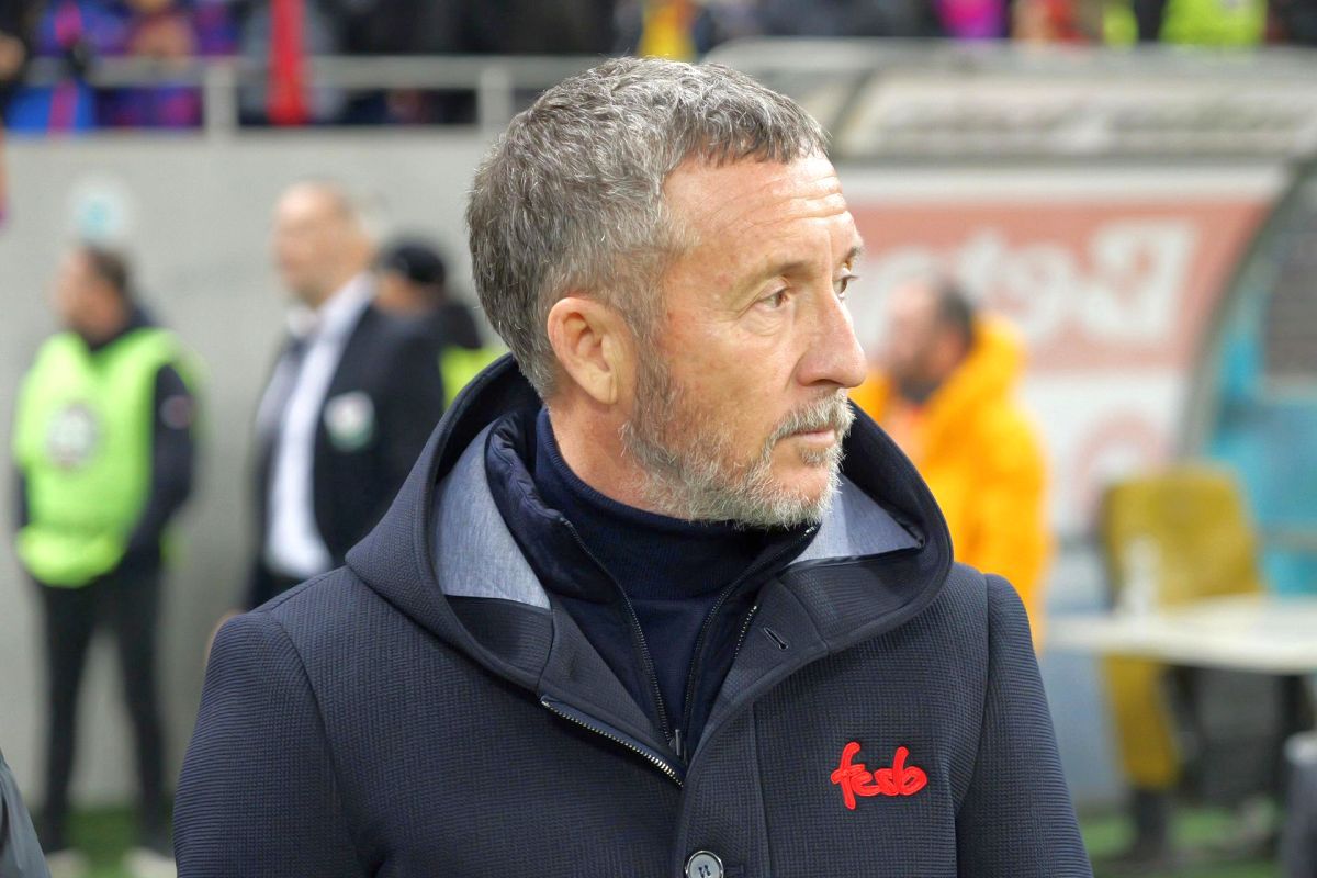 „În coloana vertebrală a echipei”