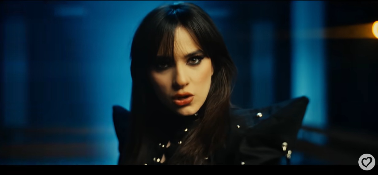 TvR: Melodia „Choke Me” la Eurovision, metaforă. Activiști cer interzicerea