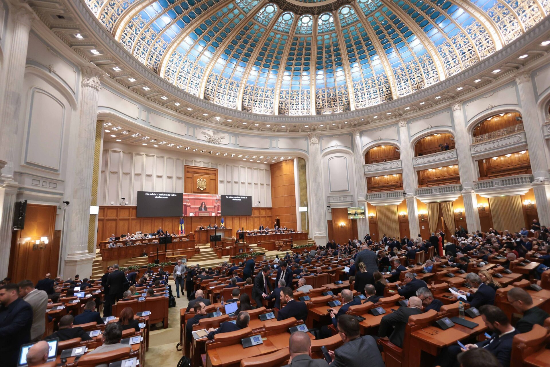 Opoziția clarifică susținerea amânării numirilor, cu condițiile aur și pace