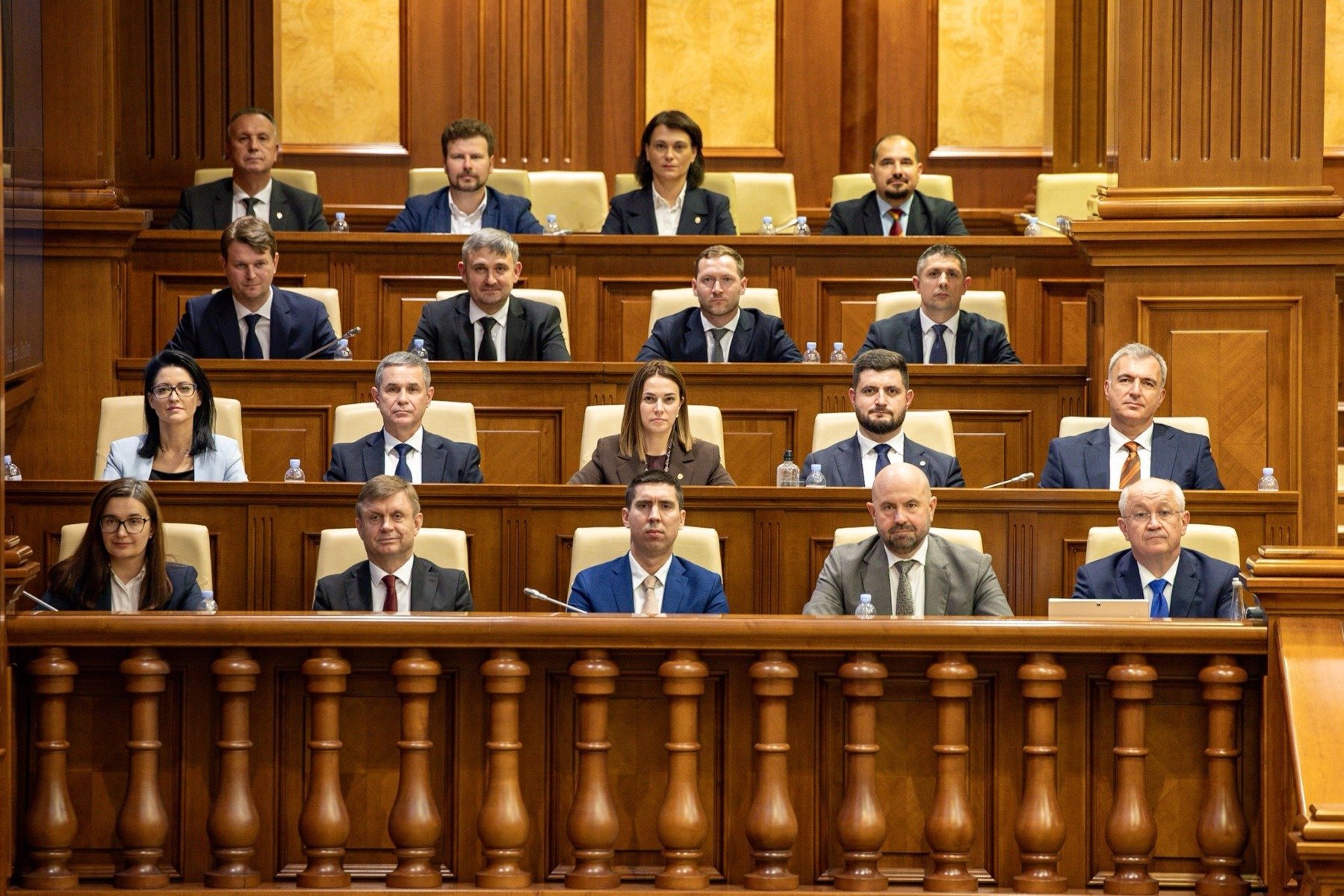 Chișinăul cere UE ajutor după poluarea râului Nistru