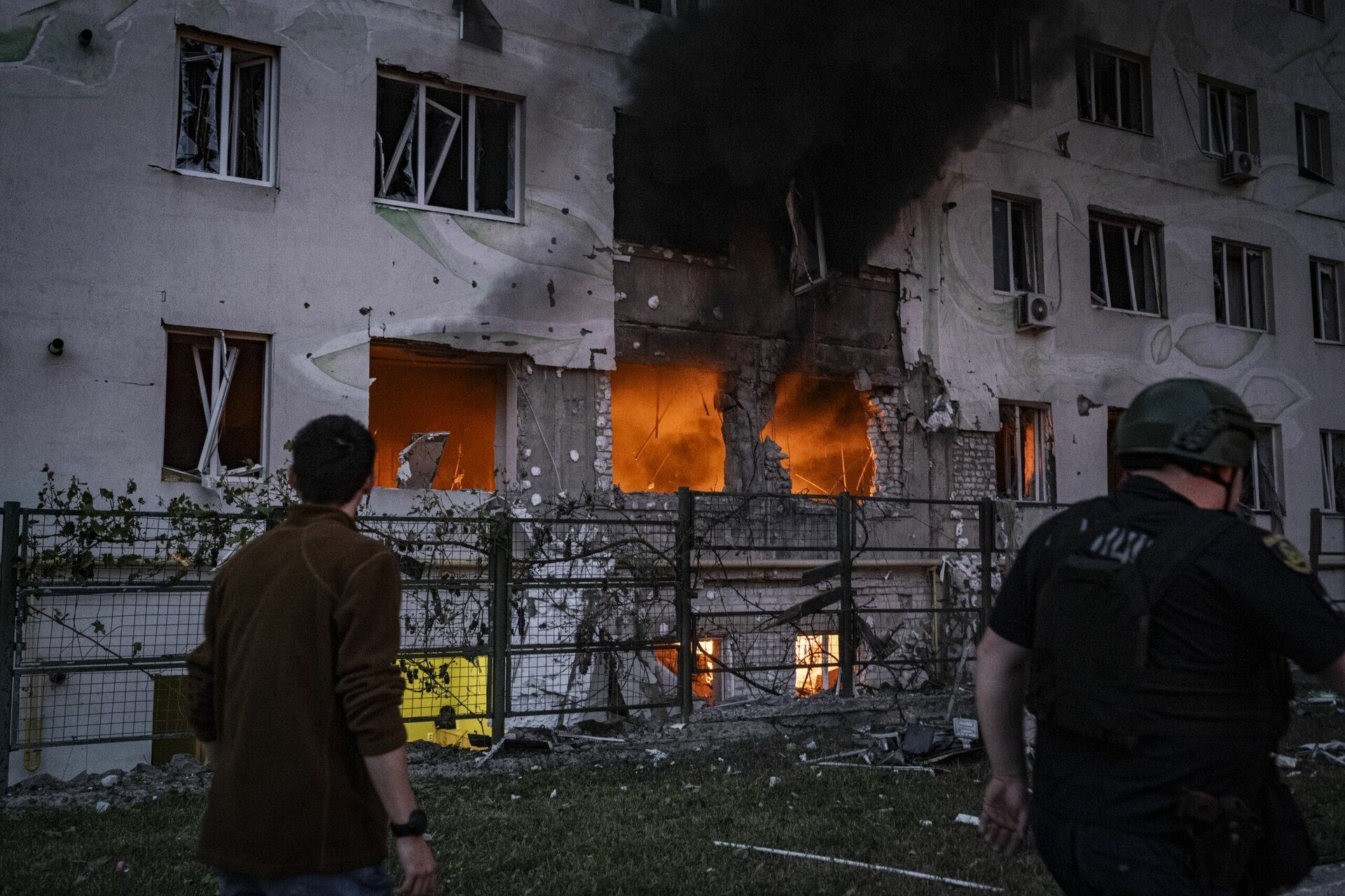 Ziua de 9 martie, doliu în harkov după atacul din blocul de locuințe