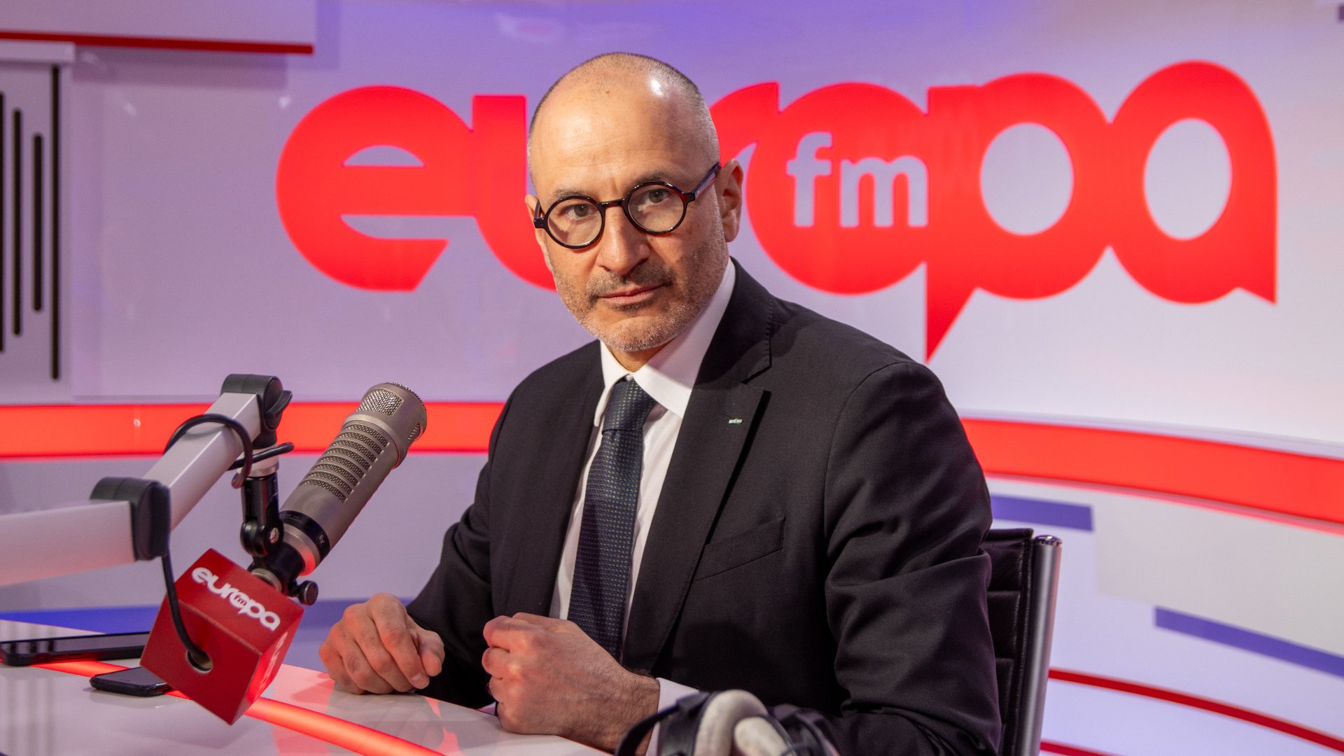 MAE: Peste 2000 români, repatriați din Orientul Mijlociu. Procedura de repatriere, explicată