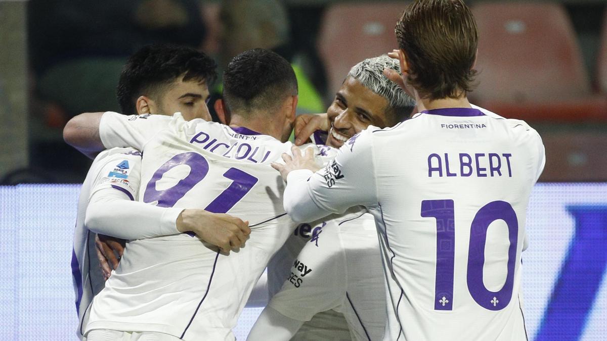 Cremonese-Fiorentina 1-4, gol di Parisi, Piccoli, Dodò, Okereke e Gudmundsson