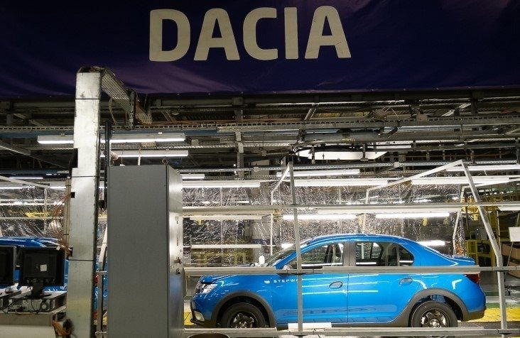 Dacia Mioveni: Scădere de producție și concedieri din 2026 din cauza instabilității și costurilor