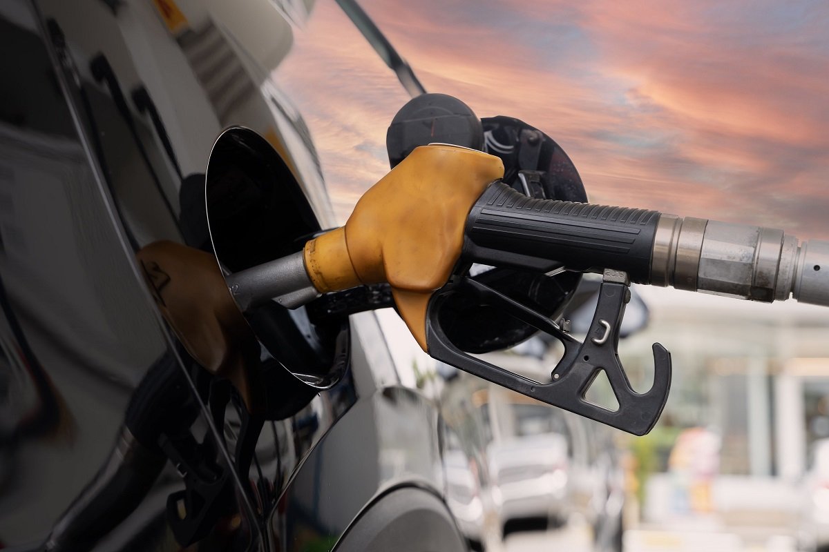 Unde găsești benzină și motorină ieftină după scumpire: Lista stațiilor