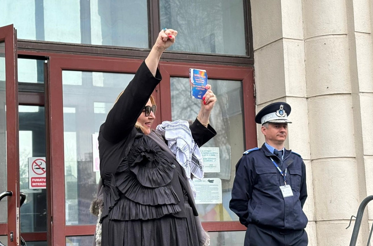 Șoșoacă, expertiză psihiatrică la parchetul general. Insulte la portavoce, inclusiv la Nicușor Dan