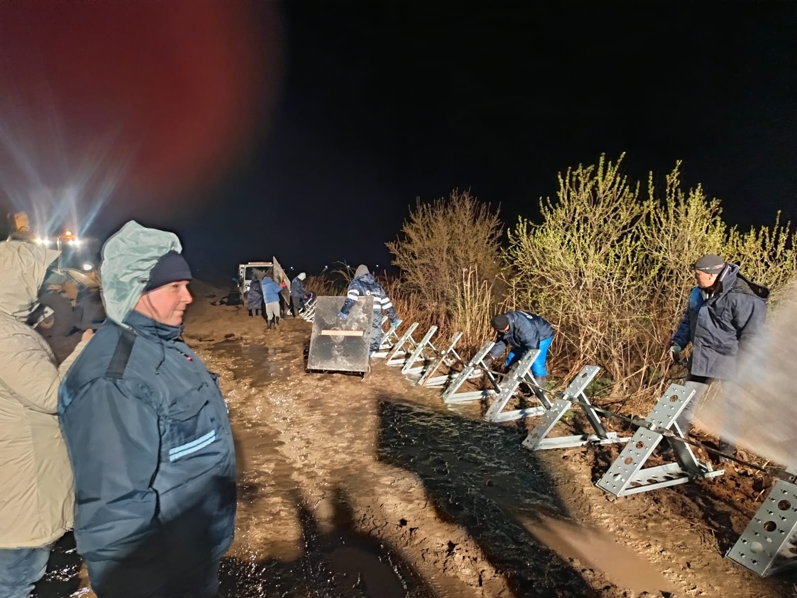 Viitură pe Putna: Mircești se pregătește de inundații