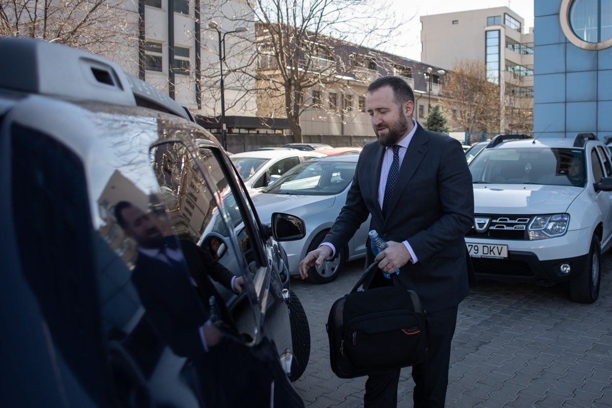 Voineag, acuzat de minciună în CSM de subalterna cu ambiții la DNA