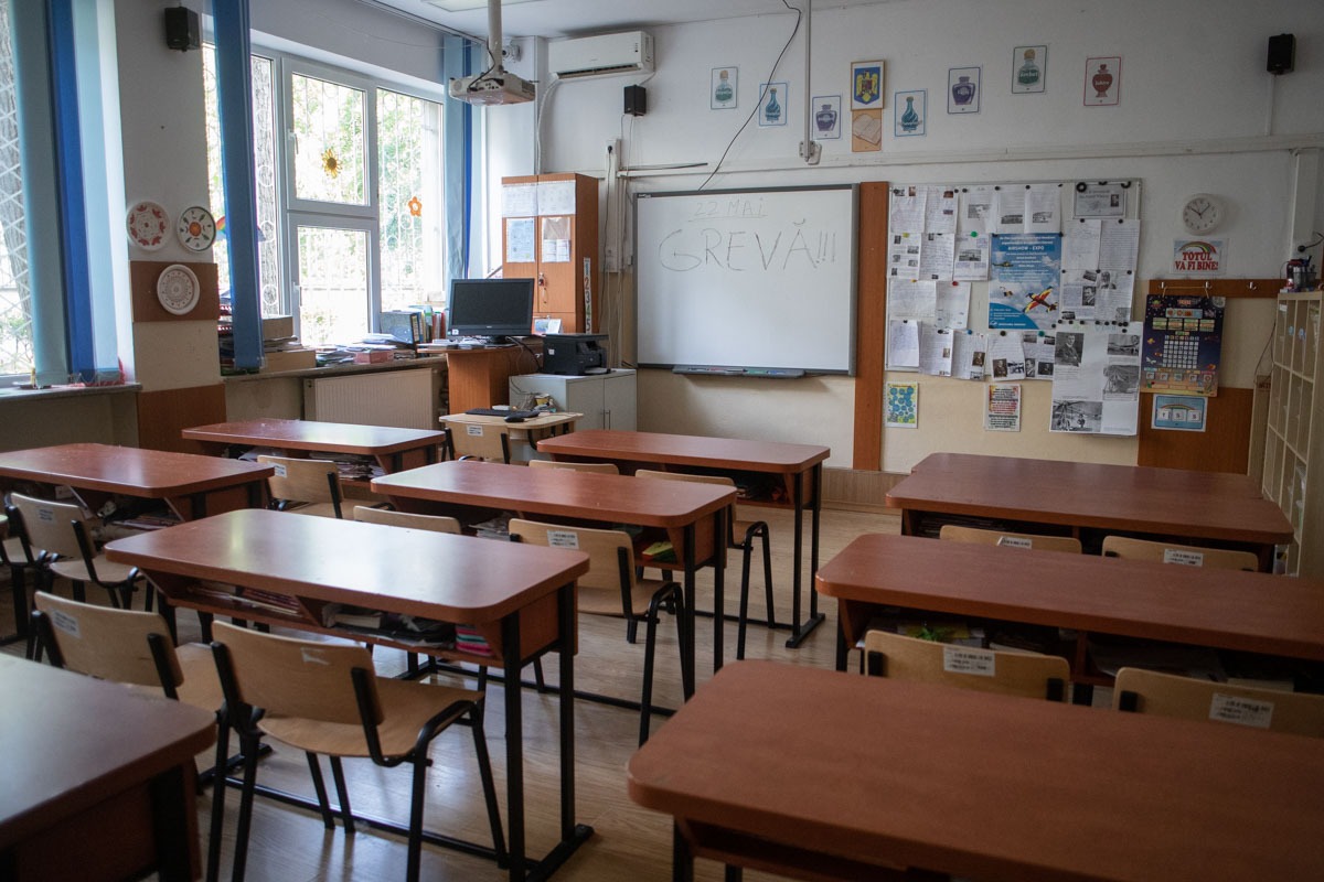 Prefectul de vaslui acuză sindicate de amenințare a profesorilor privind simulările