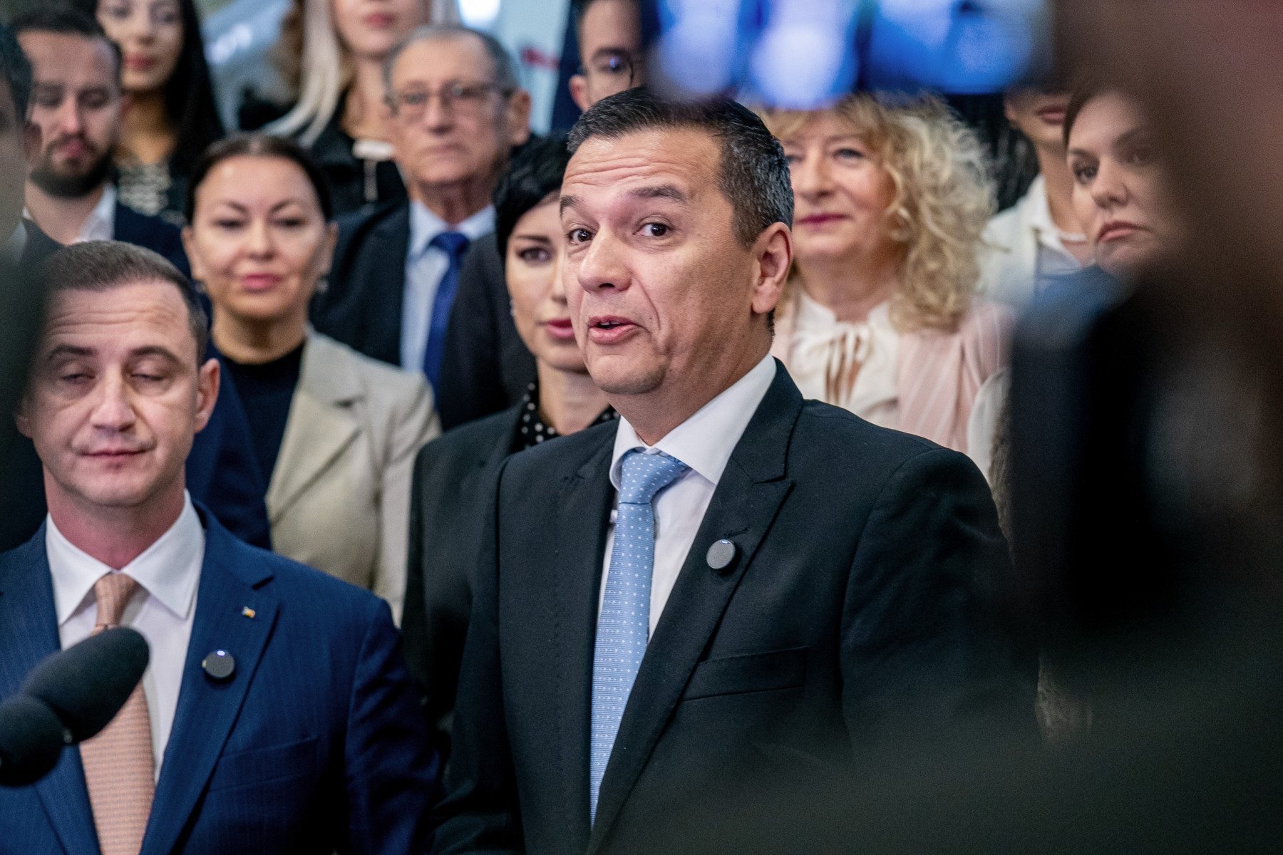 Surse: PSD a amânat votul pentru avocatul poporului