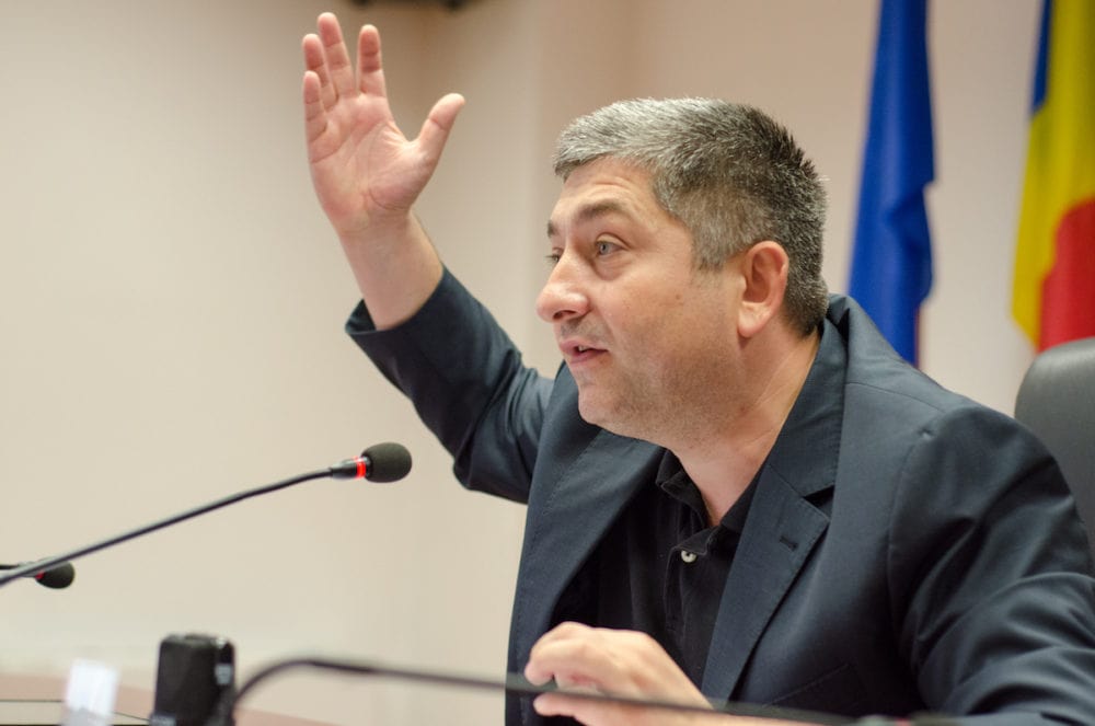 Voi cere guvernului să nu blocheze posturile