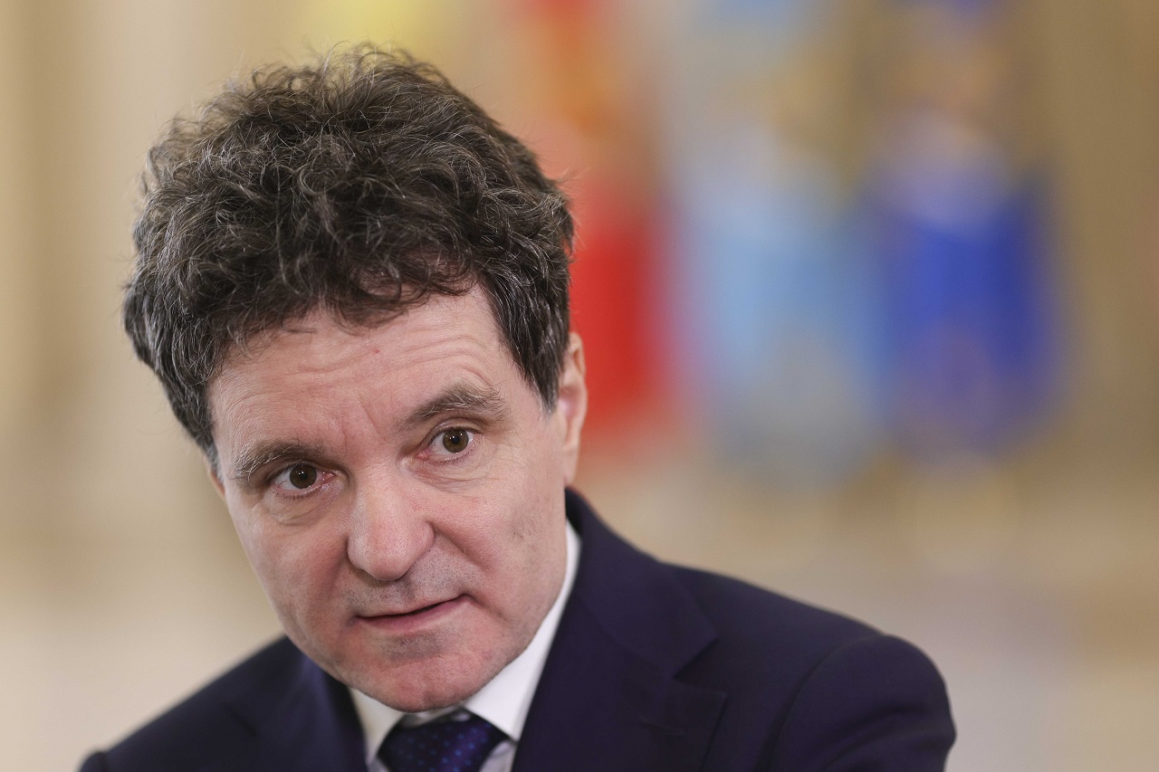 Nicușor Dan: România susține libertatea de navigație în strâmtoarea Ormuz