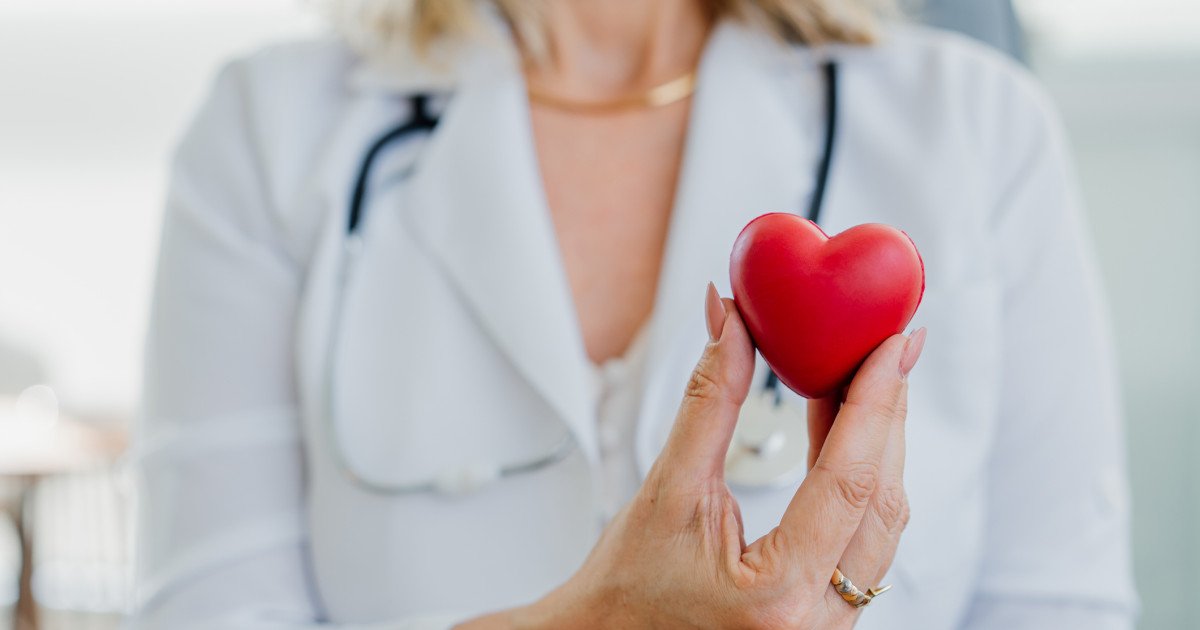 Femeile, risc crescut de infarct chiar și cu arterele mai puțin afectate (studiu)