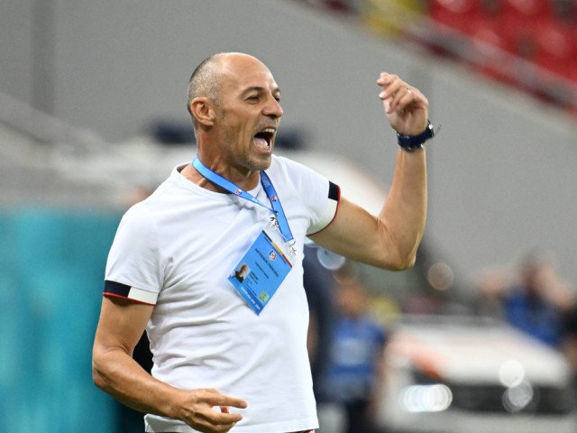 Andone, despre calificarea fc argeș în play-off: „băieți cu caracter!”