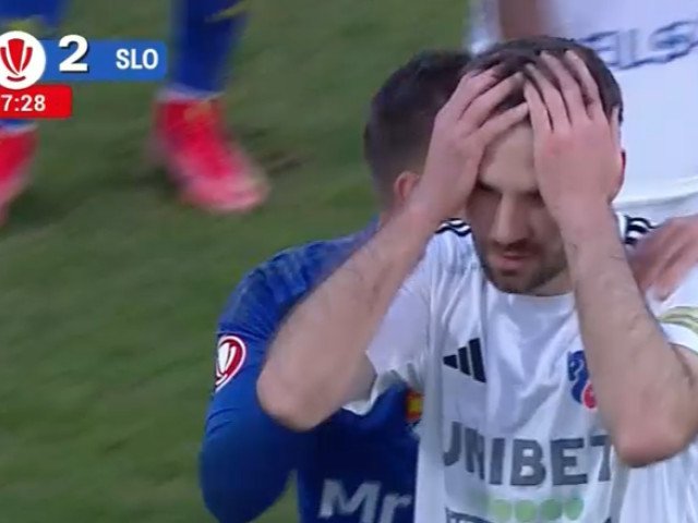 Atacantul Botoșani, autogol și eliminare în trei minute