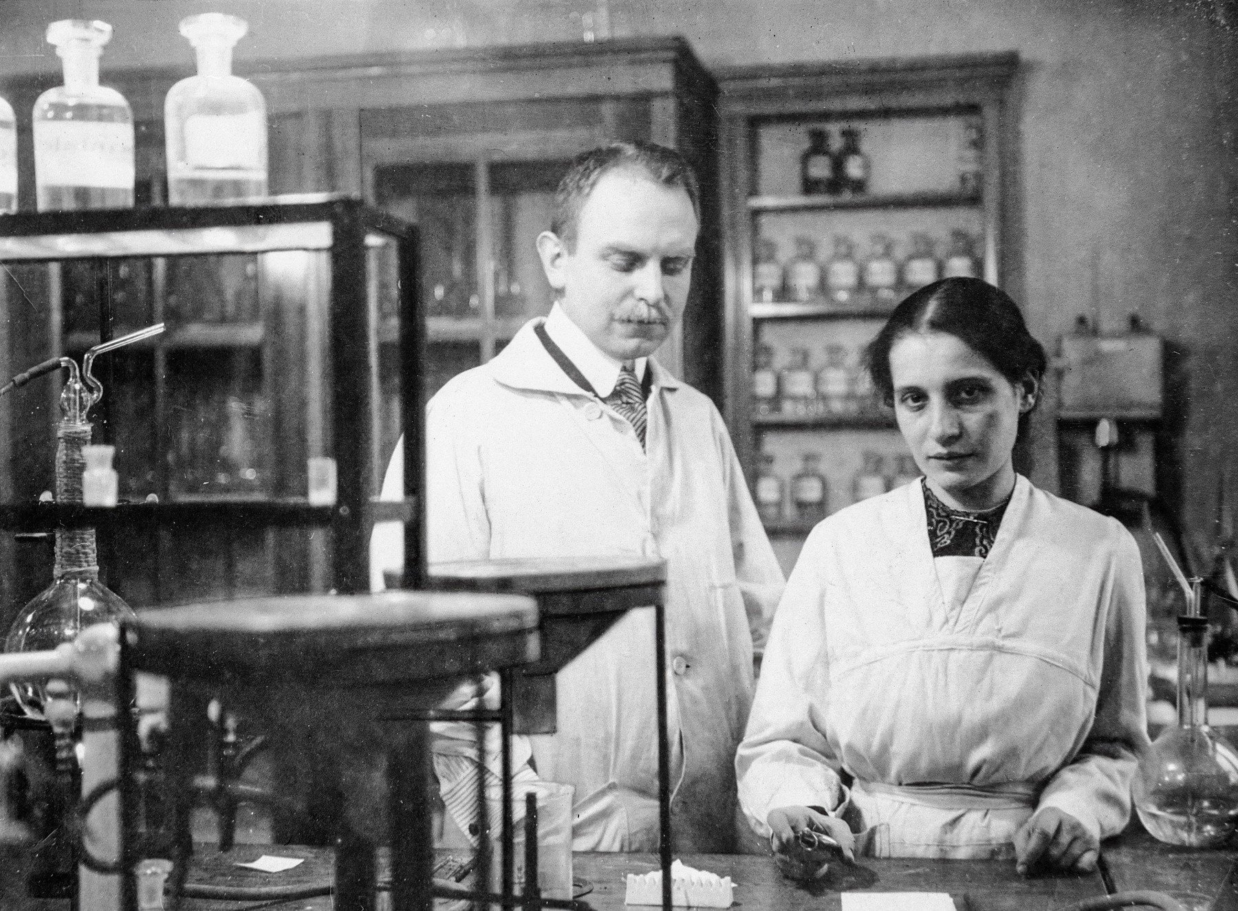 Femeia din spatele fisiunii nucleare, Lise Meitner, ignorată la Nobel
