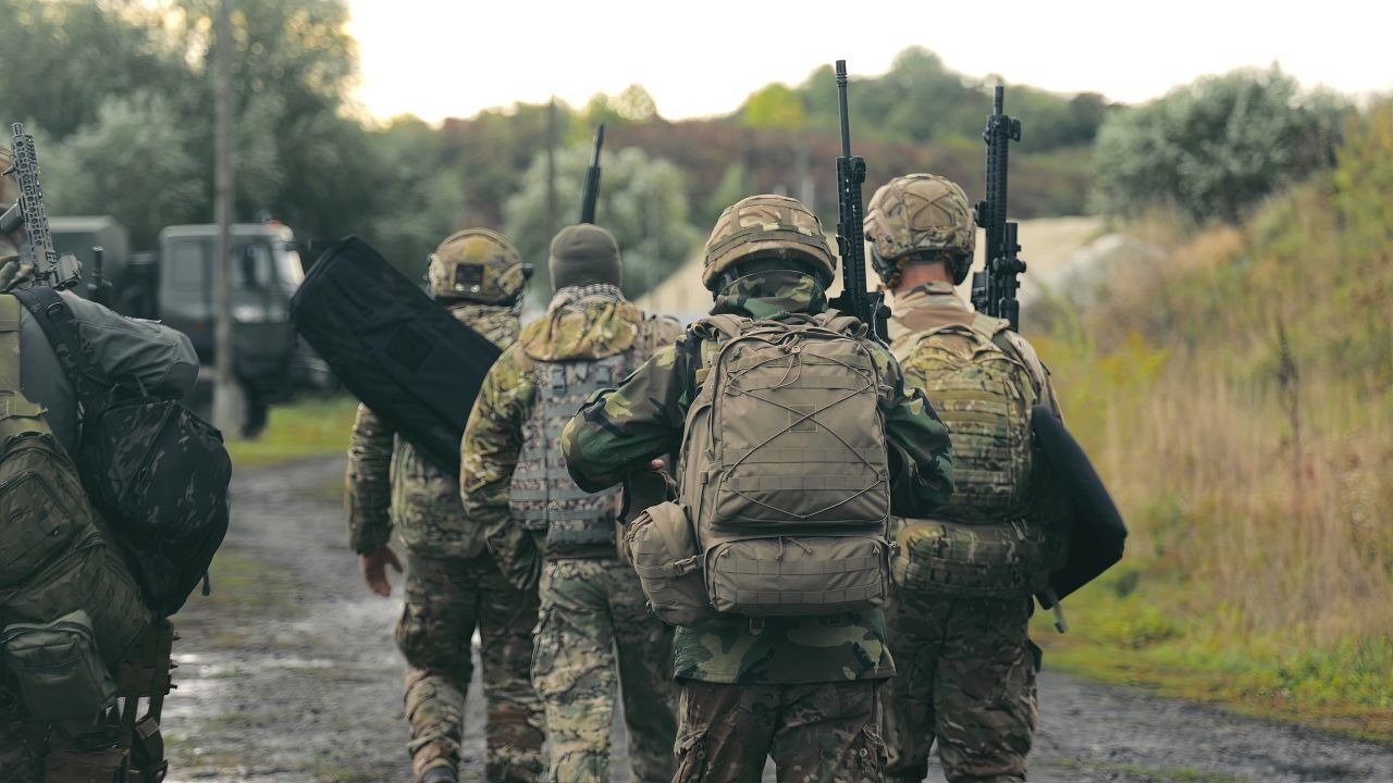 Țări NATO reintroduc recrutarea obligatorie, croația fiind cea mai recentă