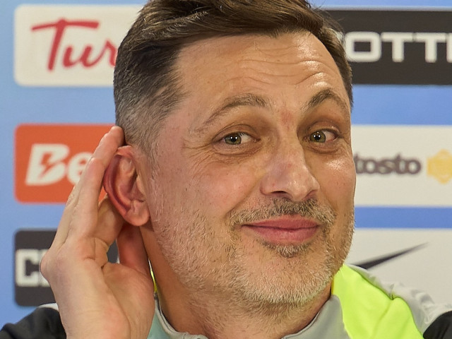 Încă un fotbalist vrea să lucreze cu Mirel Rădoi, după Denis Drăguș