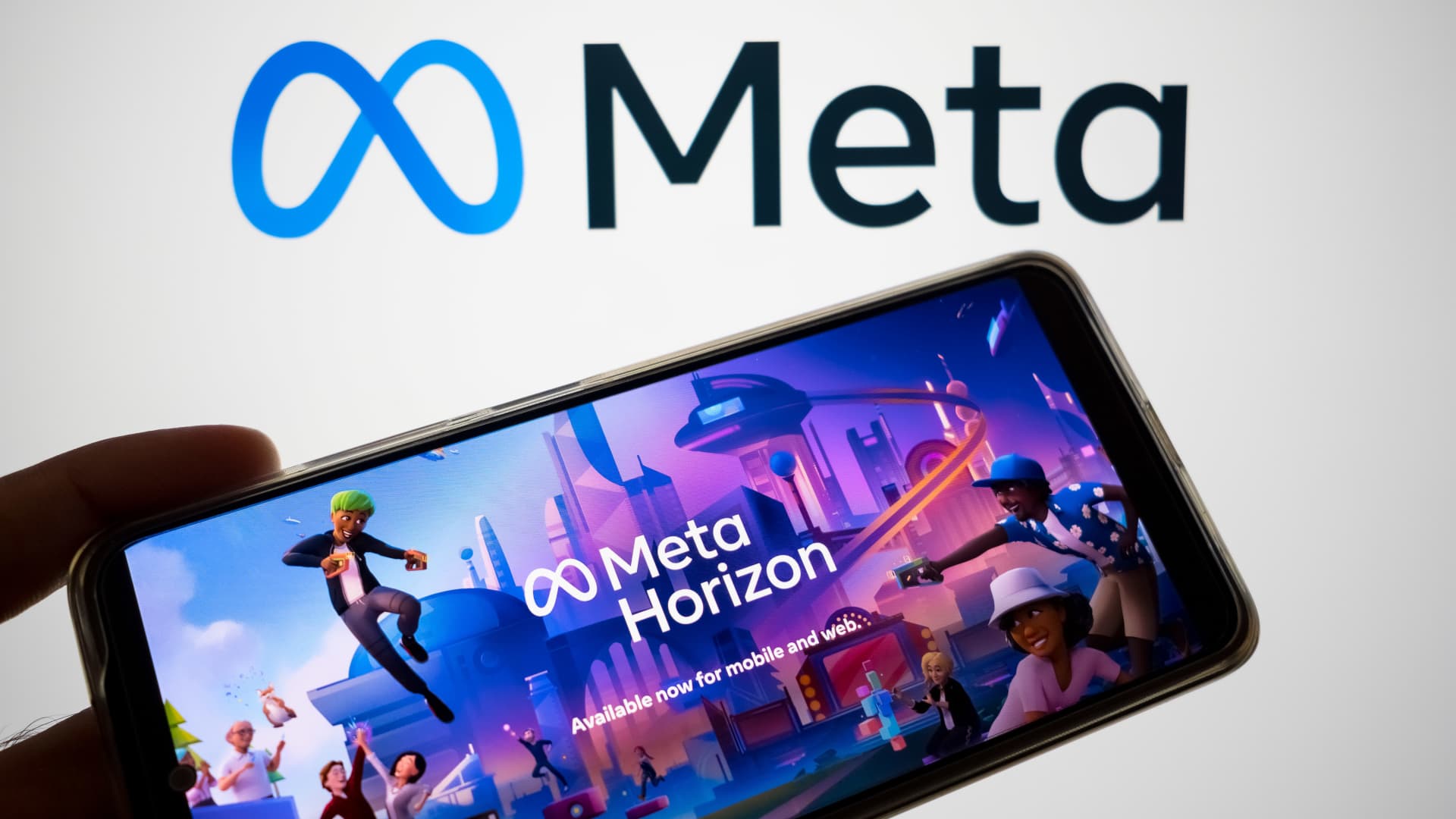 Meta is shutting down Horizon Worlds in the metaverse