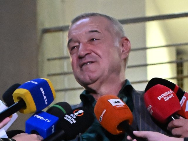 Becali ia o decizie majoră, FCSB în play-out