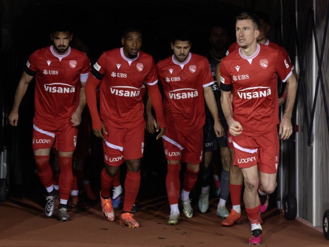 Nou-promovata, la un pas de titlu: Foști rapidiști, eroi principali