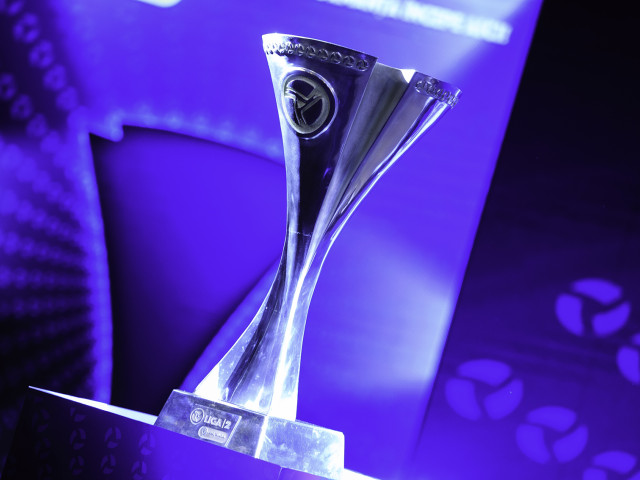 Corvinul – Steaua, live video, ora 12:30, dgs 1: Start play-off liga 2 azi