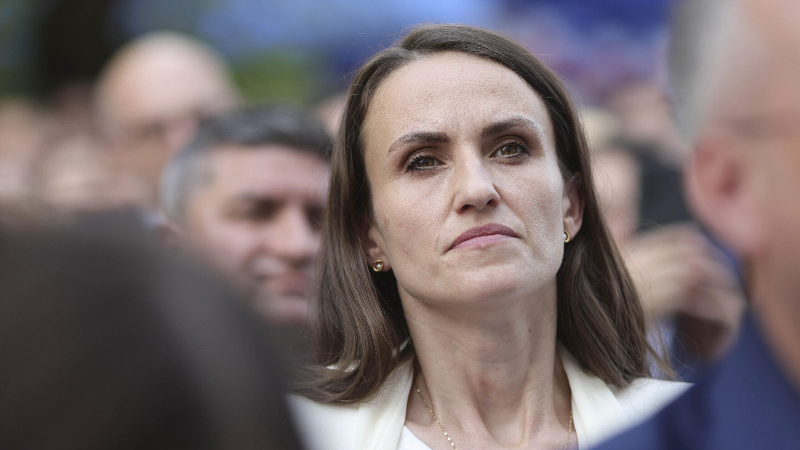 Purtătorul de cuvânt MAE, contestat: Nu știa legea sau a greșit cu fiica lui Ponta