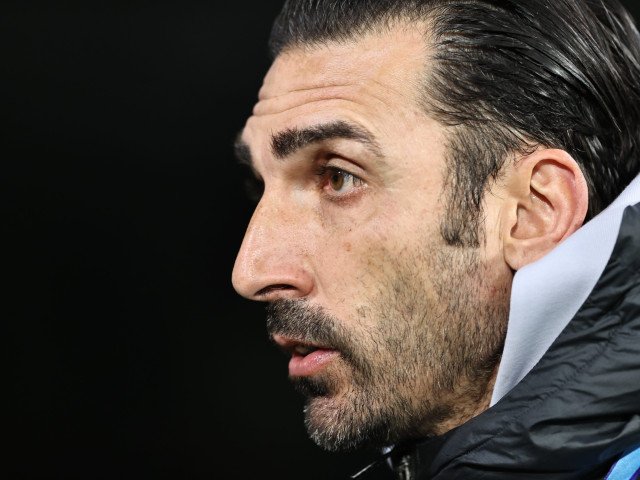 Becali, contrazis de presa cipriotă despre antrenorul charalambous