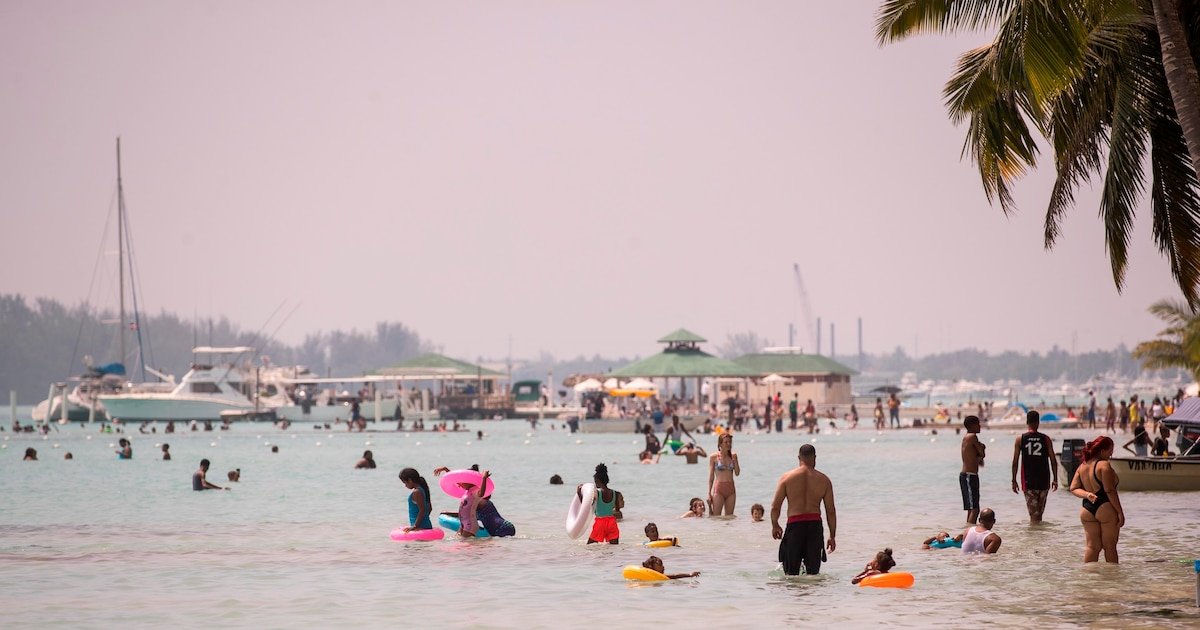 El 52,5 % de los residentes de Santo Domingo participa ocasionalmente en actividades turísticas en República Dominicana, según un estudio