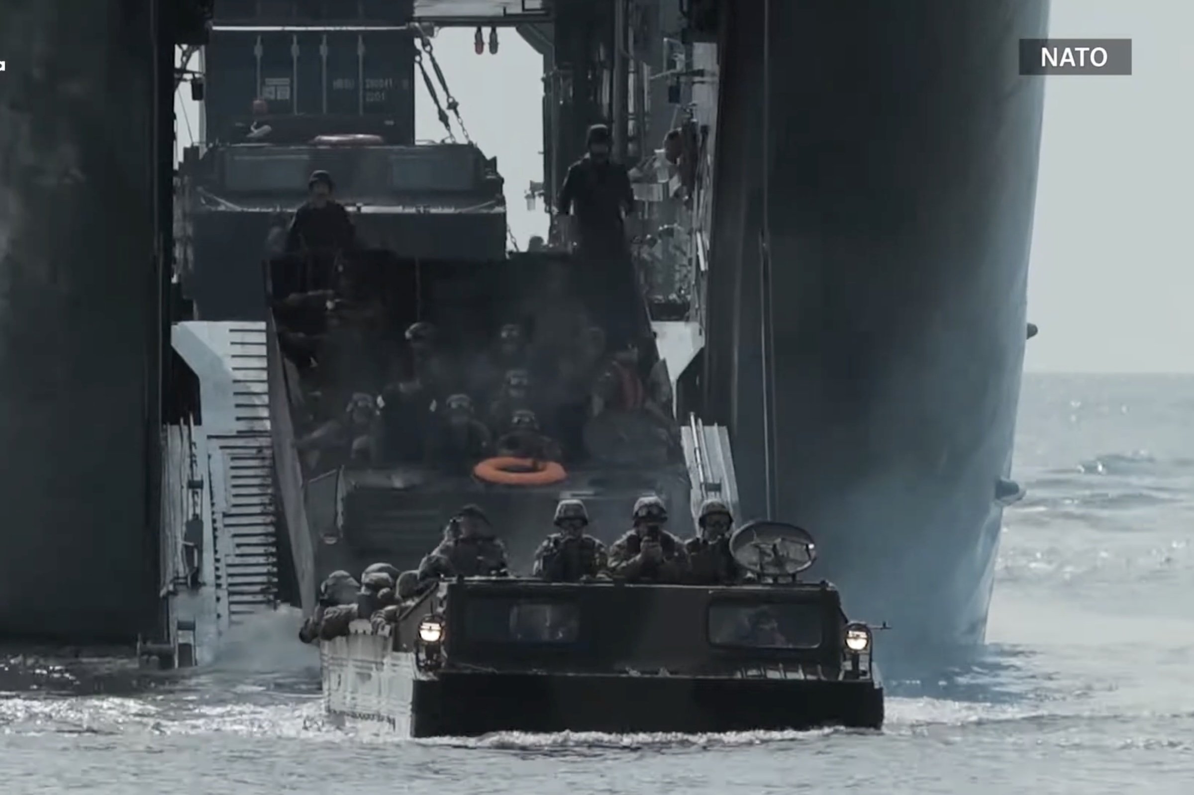 Armata americană trimite trupe și nave suplimentare în Orientul Mijlociu