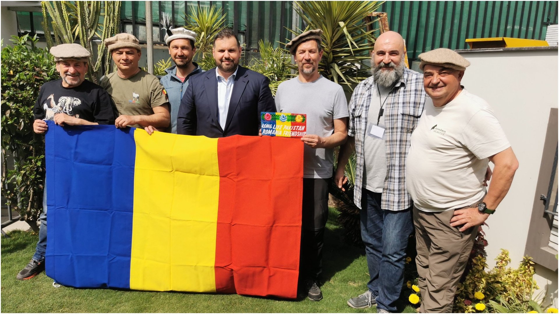 Români repatriați din Pakistan, mărturii despre experiența trăită | AUDIO