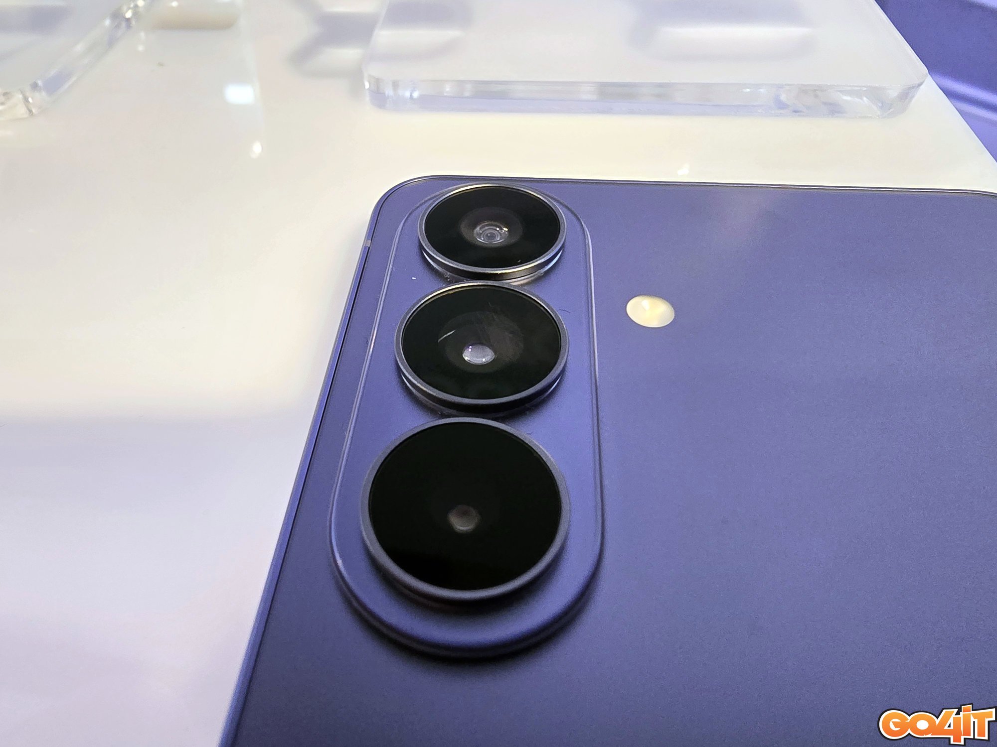 Fanii Samsung cer funcții S26 pentru telefoanele mai vechi