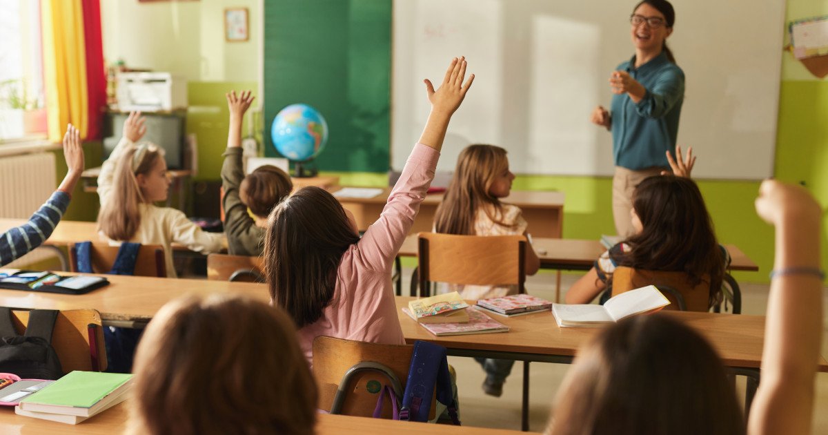 Vacanță pentru toți elevii în aprilie 2026. Cât durează și de când începe ultimul modul de învățare