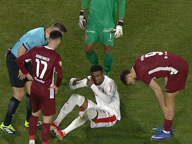 Dinamo, lovitură înainte de play-off: Jucător accidentat cu CFR Cluj