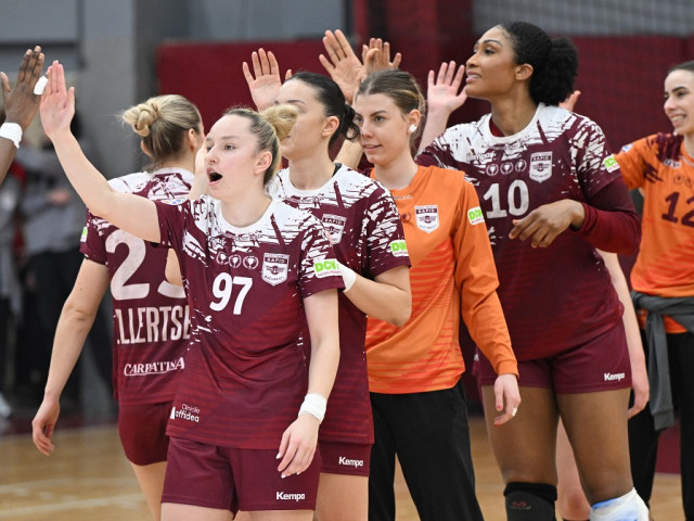 Viborg – Rapid, live video 19:00, dgs 2. Primul meci din „sferturile” ehf european league
