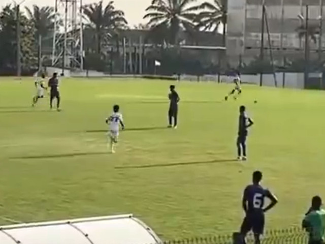 Arbitru contestat, meci întrerupt: ”O rușine!” Adversarii, revoltați: ”Cum să facem așa ceva?”