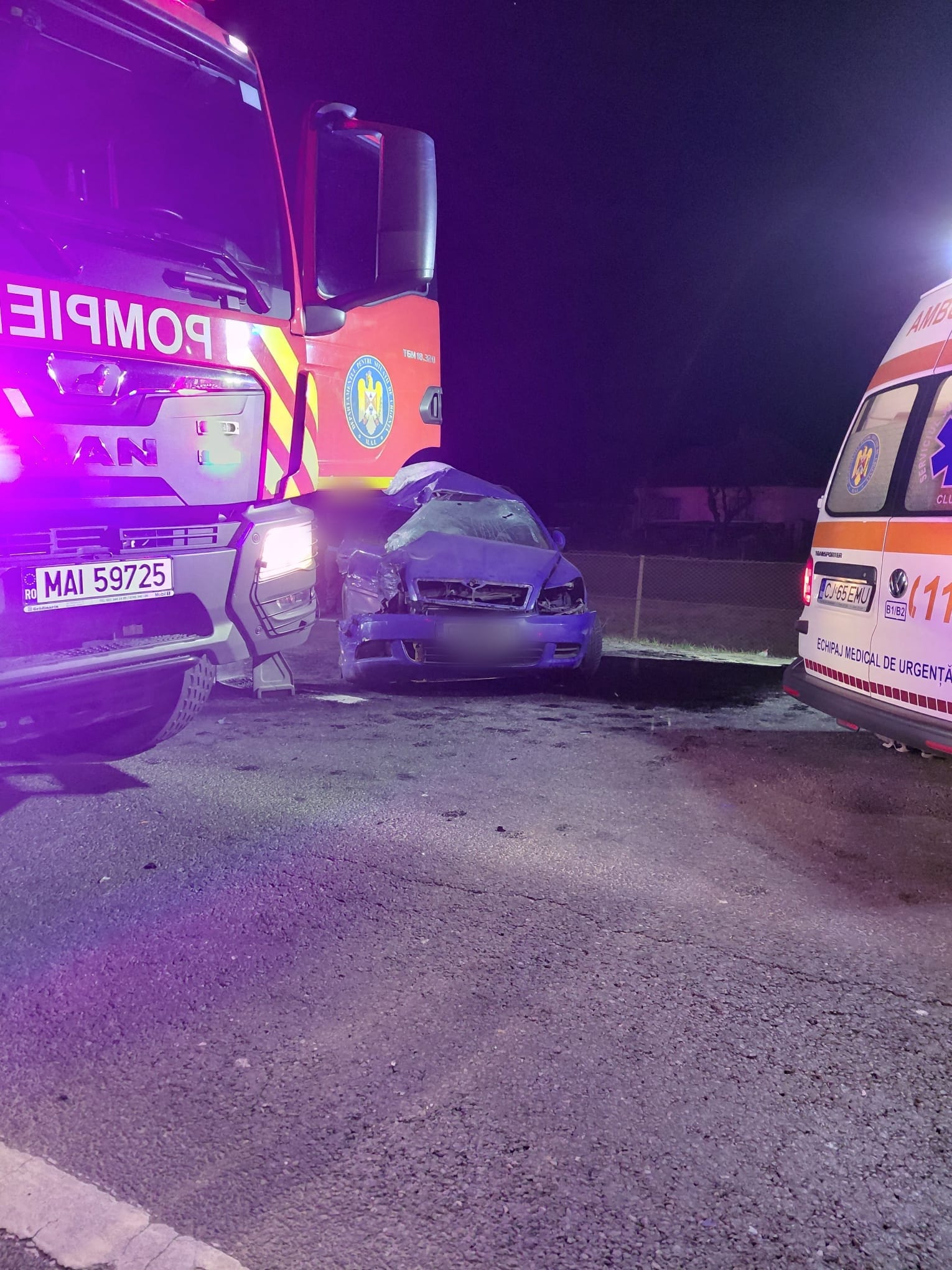 Accident grav în Cluj: O fetiță de 3 ani și o persoană, decedate