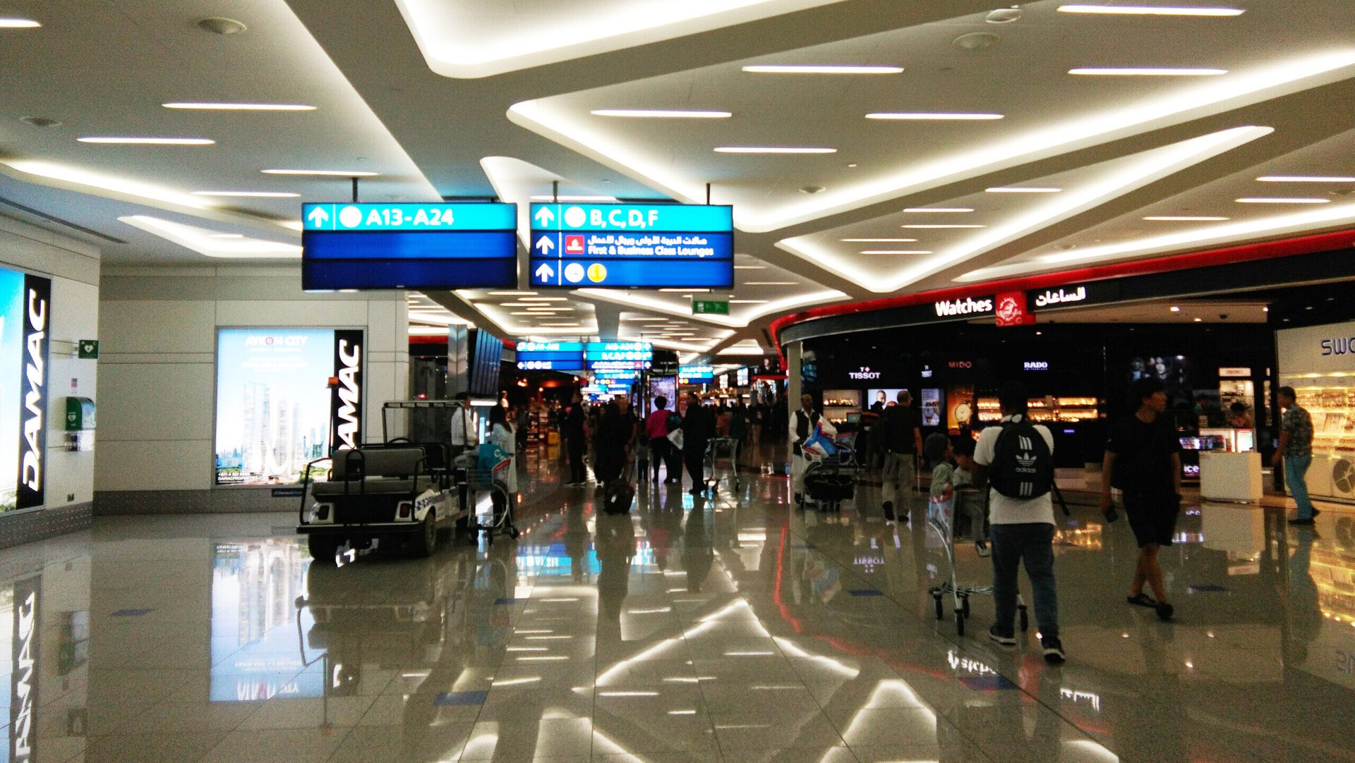 Incident cu dronă în Dubai: MAE continuă repatrierea românilor