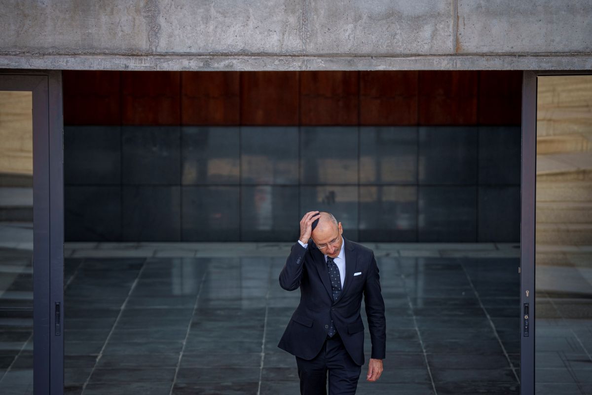 Aproximativ 300 de români, pe listele de repatriere, anunță MAE