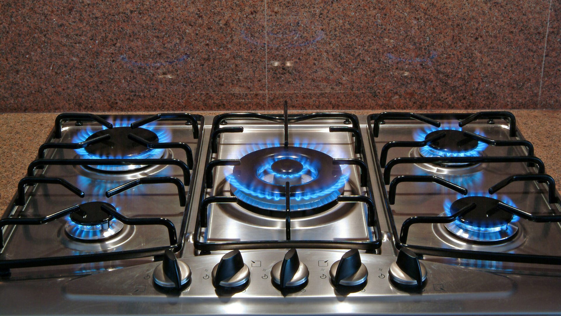 Liberalizarea gazelor: Guvernul vrea măsuri anti-scumpiri. Aviz favorabil de la consiliu