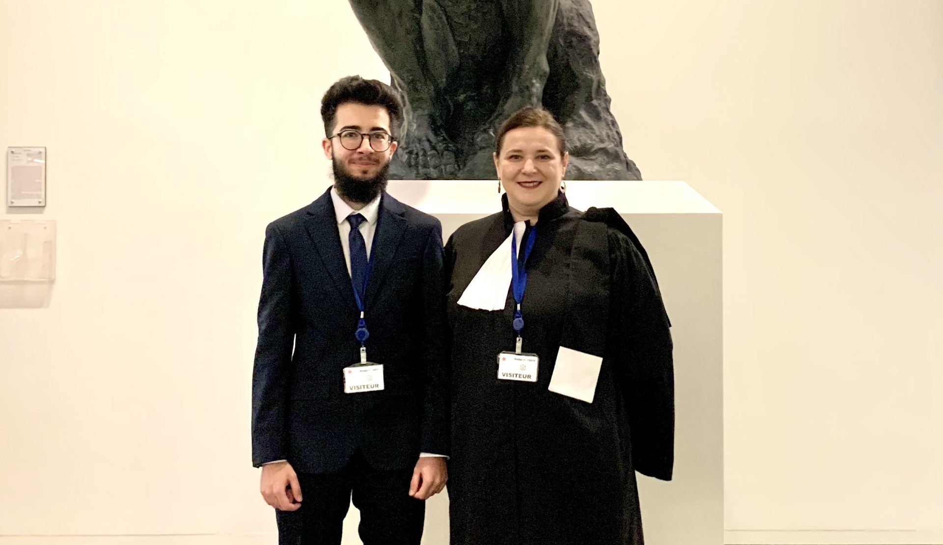 Justiția română: Transgenderii pot solicita schimbarea actelor, după CJUE