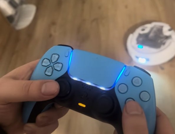 Programator controlează 7.000 de aspiratoare robot: Ce date a accesat?