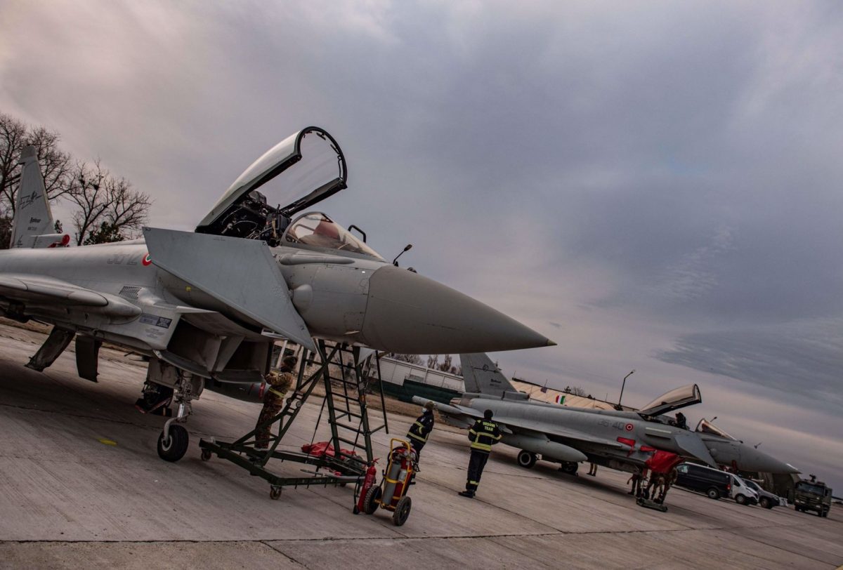 Statele Unite, interesate de avioane militare la baza Kogălniceanu